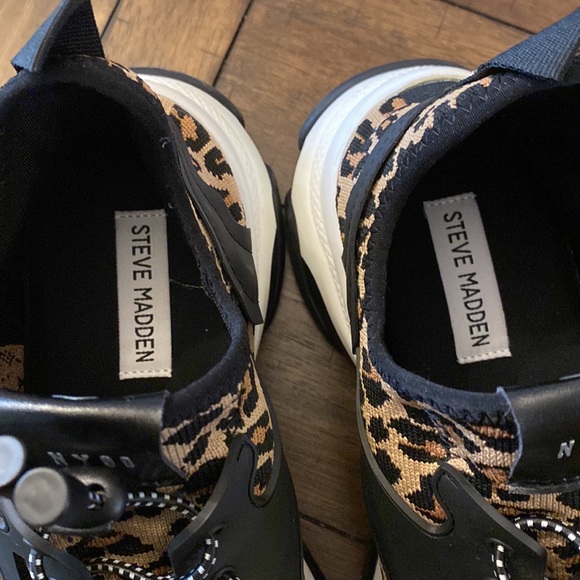Steve Madden Animal Print Stretch Sneaker - Picture 5 of 9